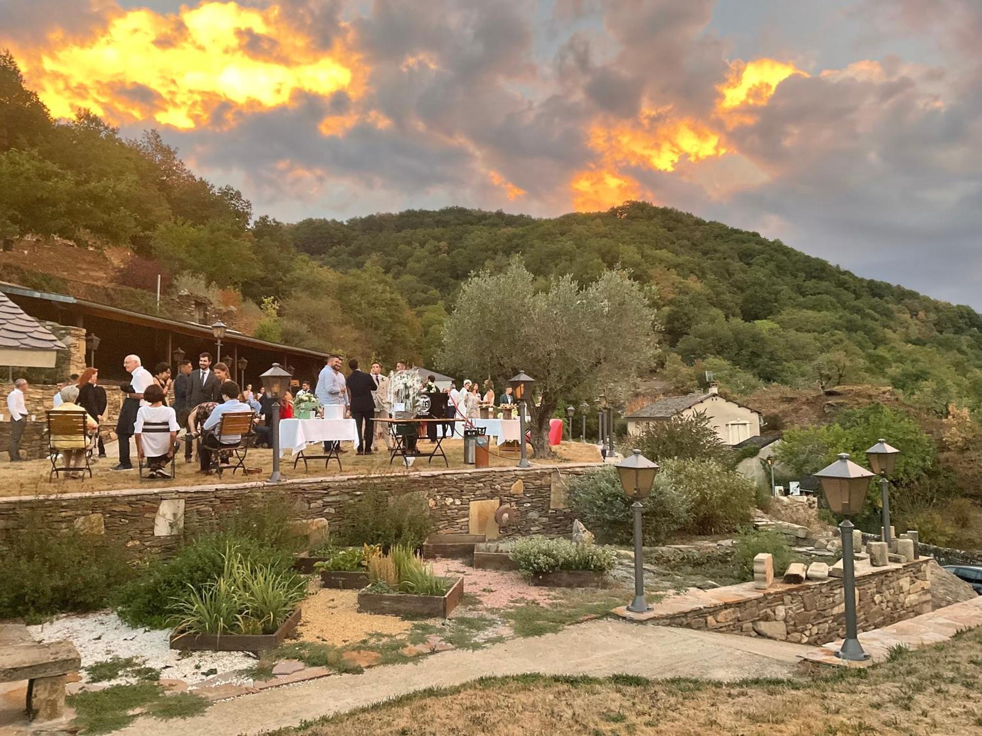Les Magnolias Hotel Curvalle Luaran gambar