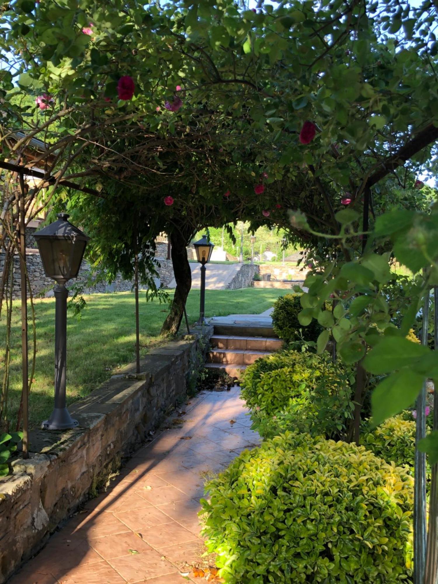 Les Magnolias Hotel Curvalle Luaran gambar