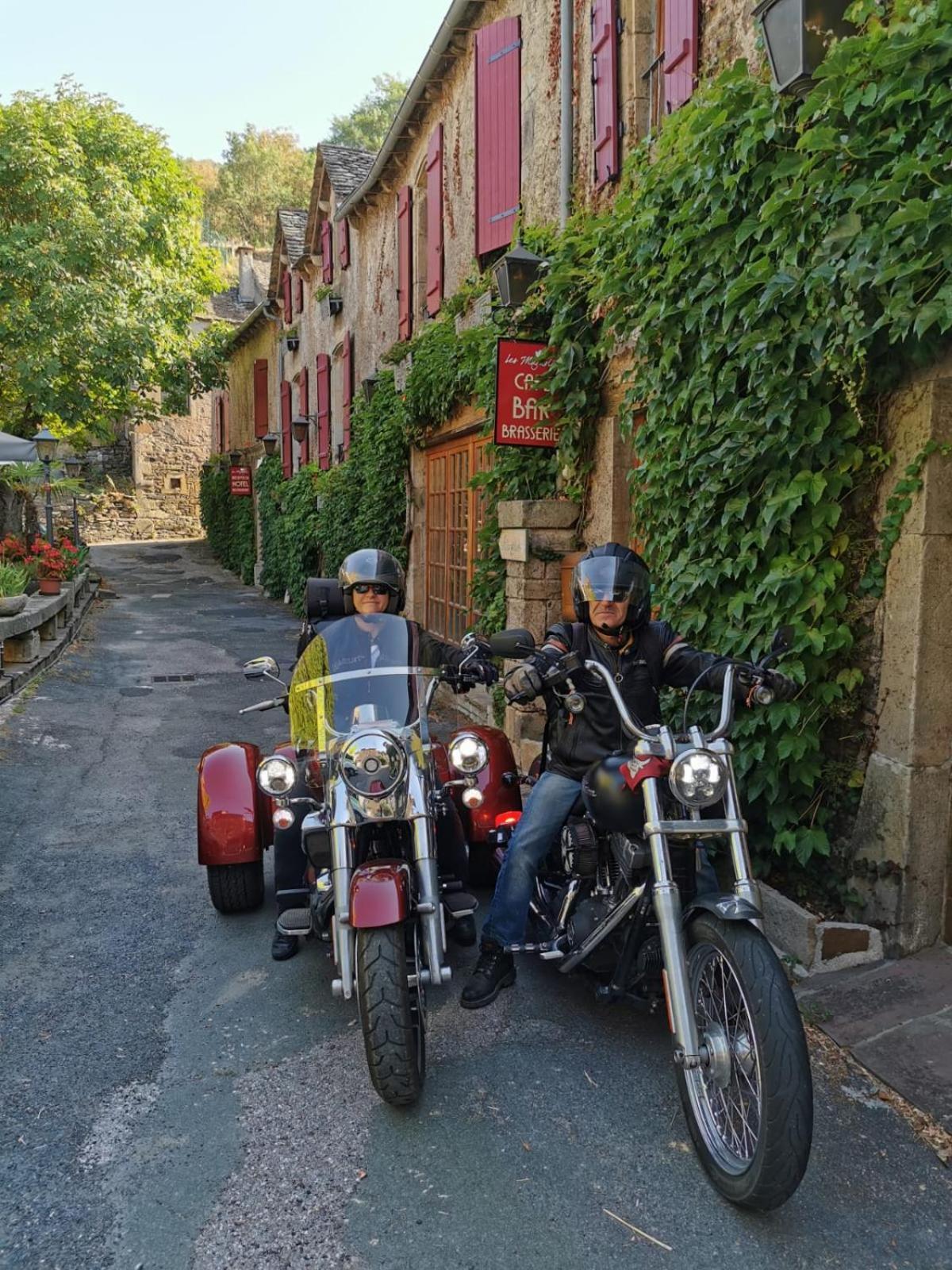 Les Magnolias Hotel Curvalle Luaran gambar