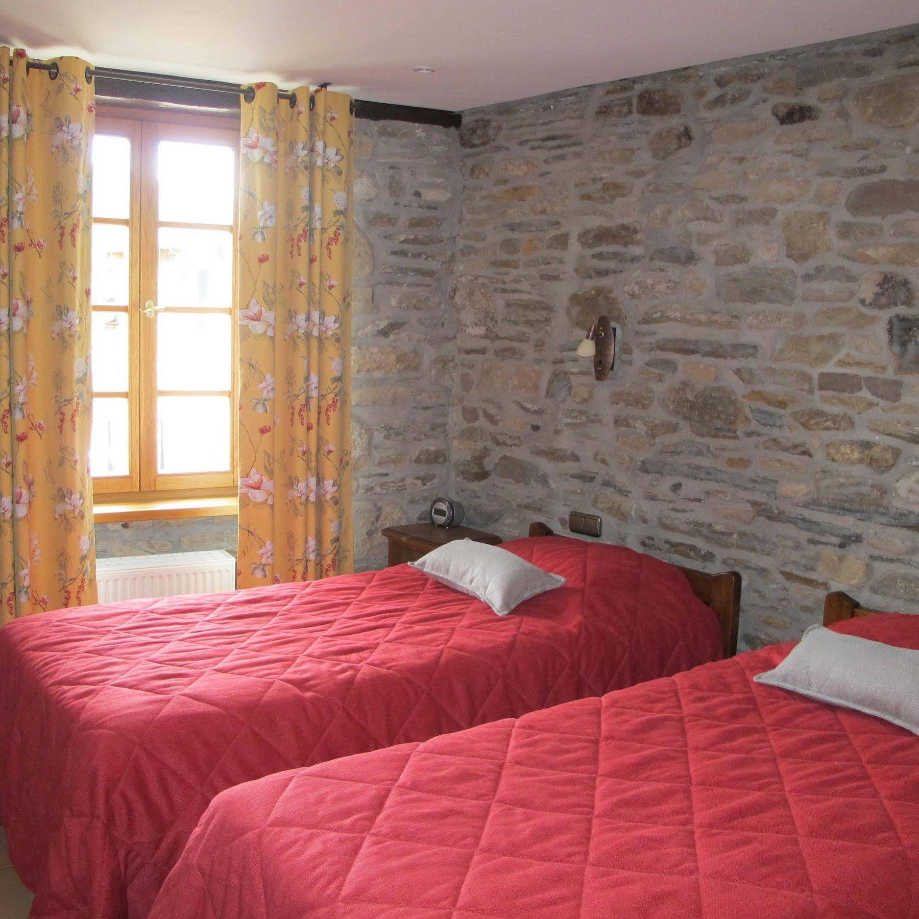 Les Magnolias Hotel Curvalle Luaran gambar